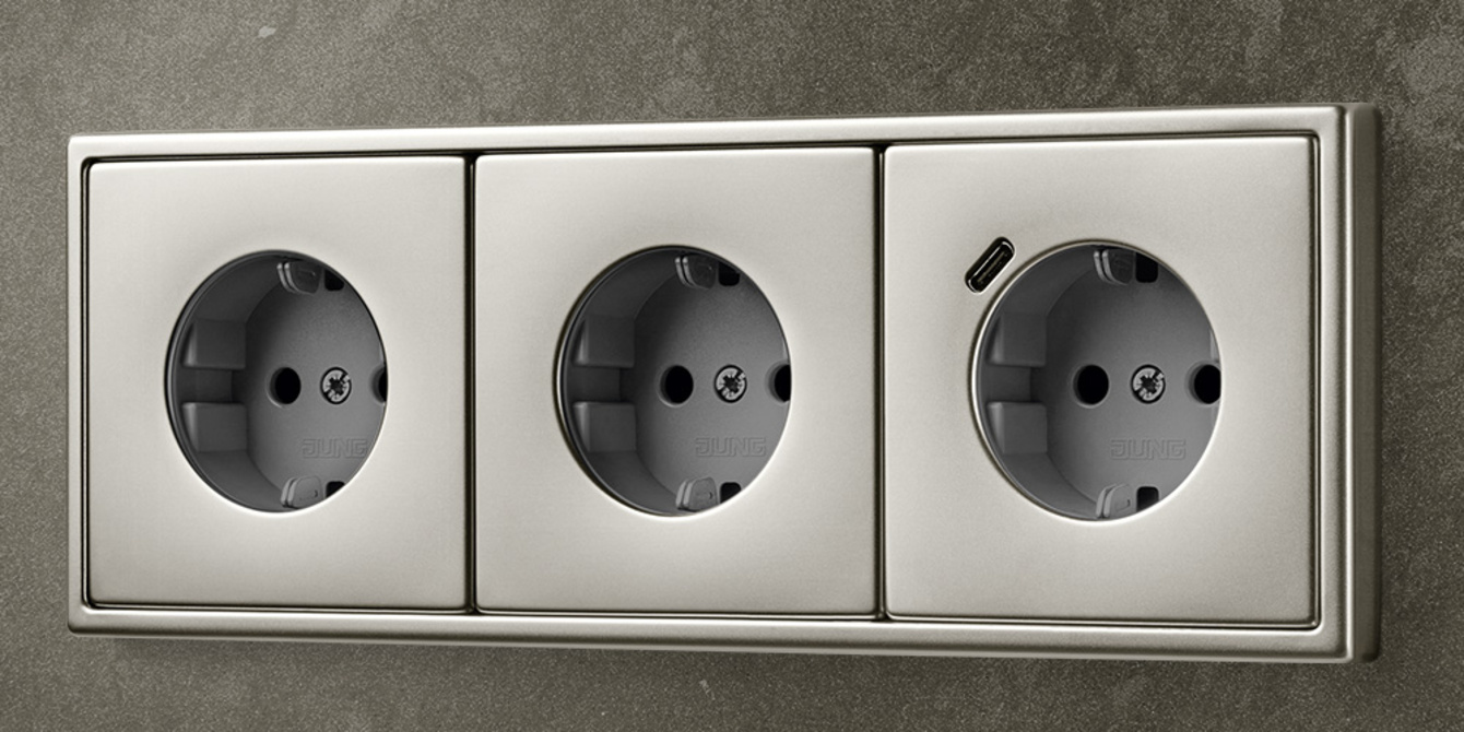 SCHUKO® Steckdosen mit USB bei Elektro Cakan Sanitär GmbH & Co.KG in Niestetal