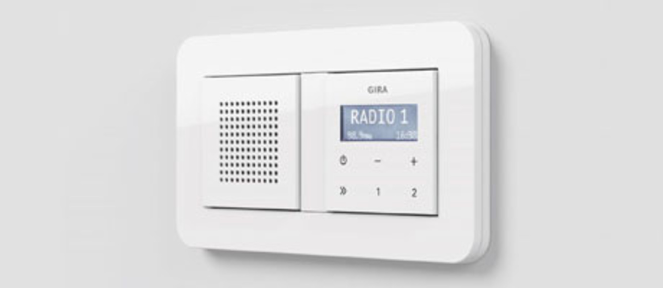 Gira Radio bei Elektro Cakan Sanitär GmbH & Co.KG in Niestetal
