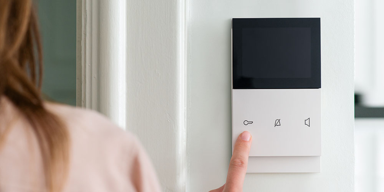 ELCOM.TOUCH bei Elektro Cakan Sanitär GmbH & Co.KG in Niestetal
